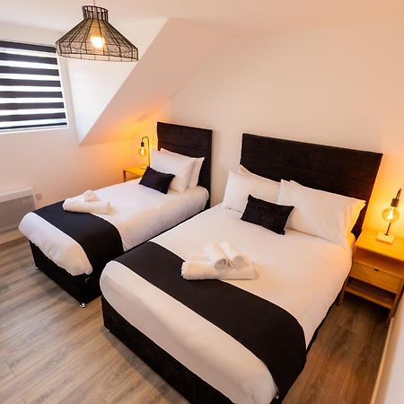 Contemporary 3Br Flat In Watford Apartment Luaran gambar