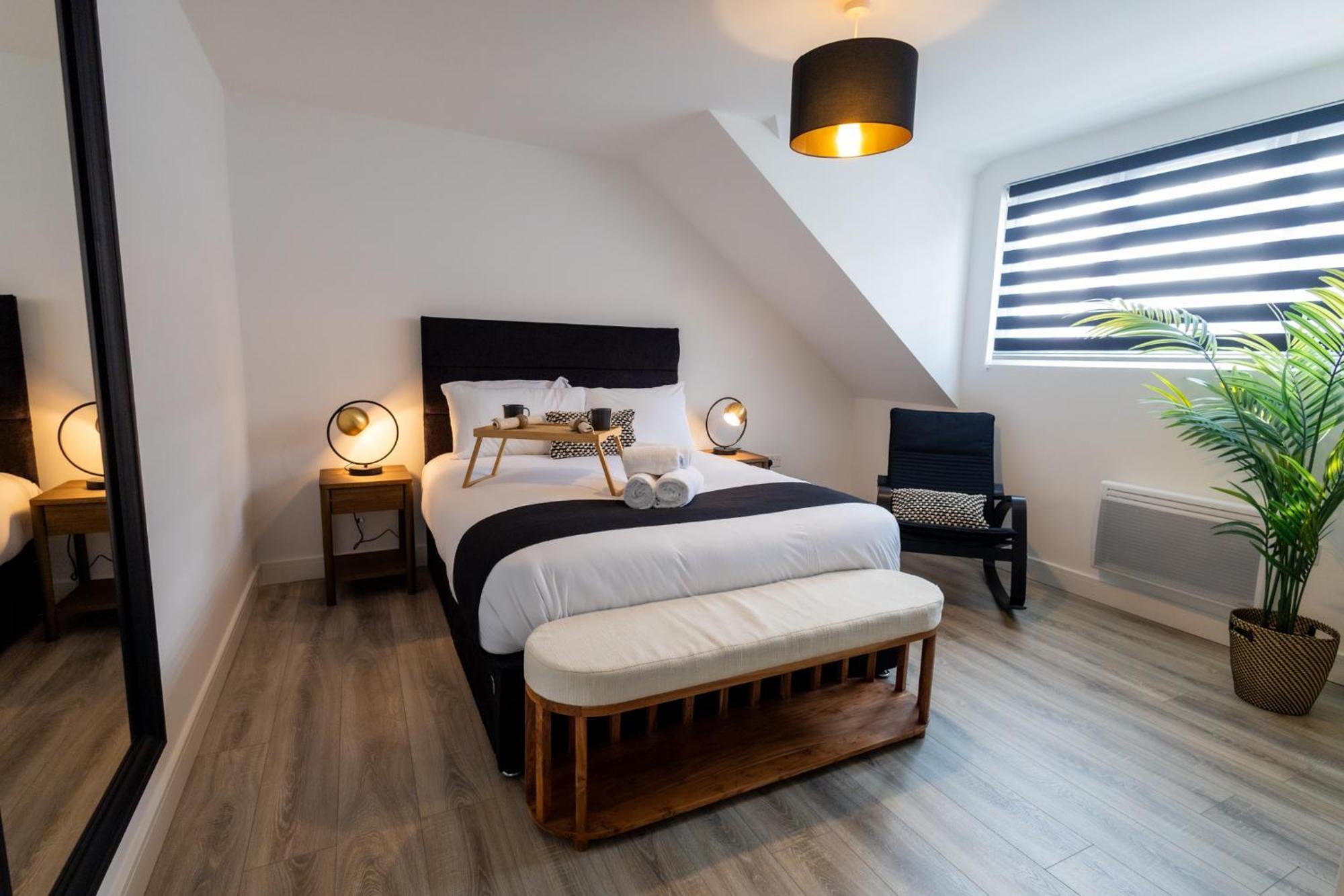 Contemporary 3Br Flat In Watford Apartment Luaran gambar