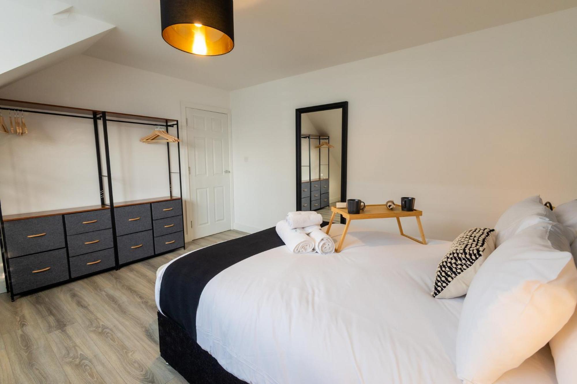 Contemporary 3Br Flat In Watford Apartment Luaran gambar